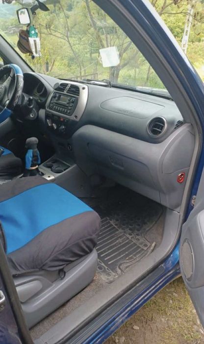 Vând toyota rav4 an 2002 ,motor 2.0 diesel