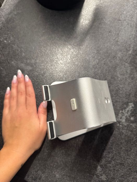 Поставка за таблет/телефон