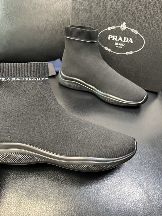 Adidasi Prada , calitate premium , noi , 41 , pe comanda