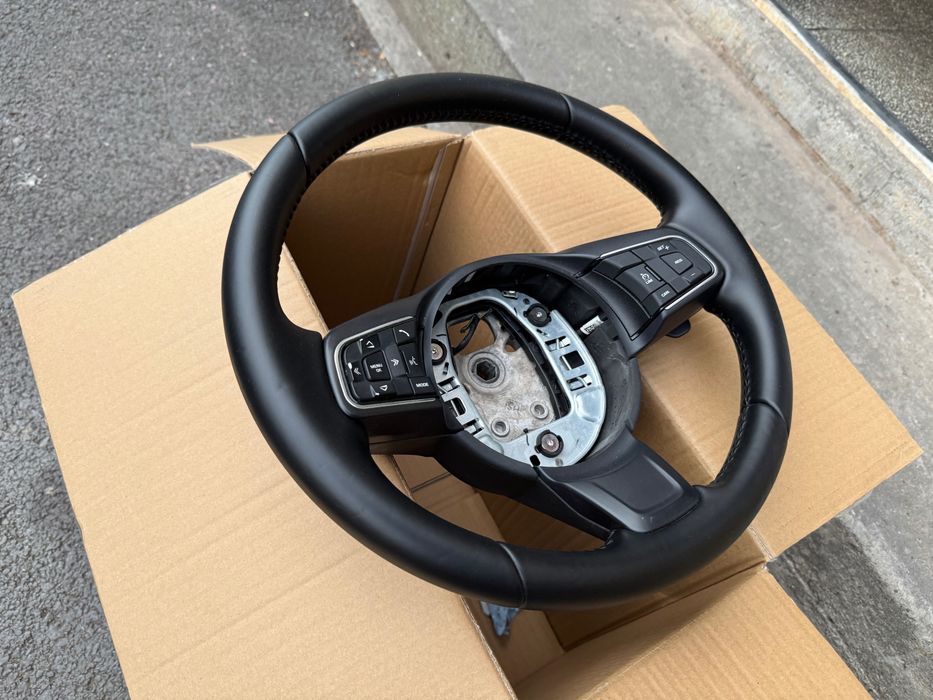 Volan piele cu comenzi si padele Jaguar XE F-PACE