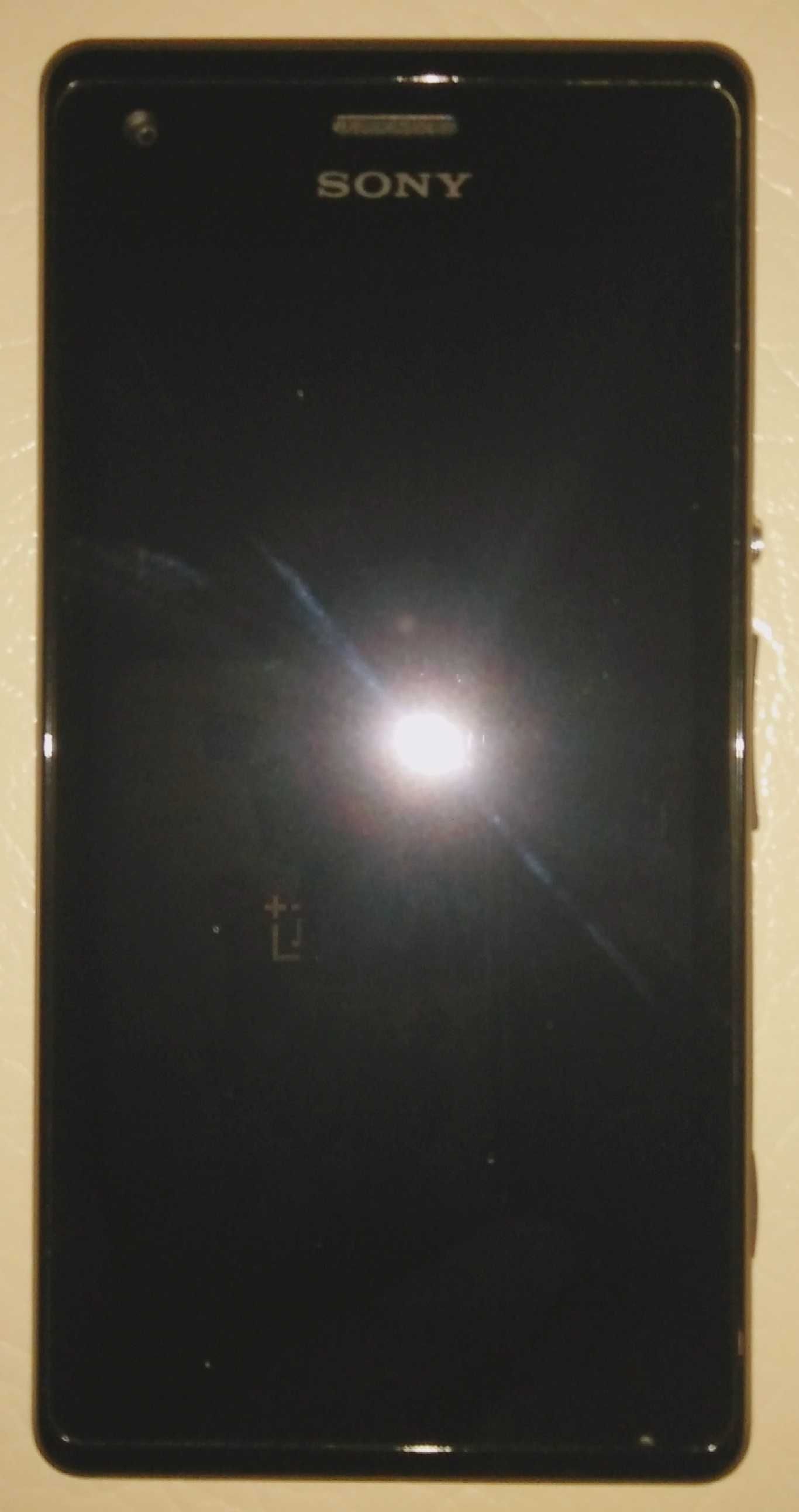 Sony Xperia M (C2004) с две SIM карти и CyanogenMod 11