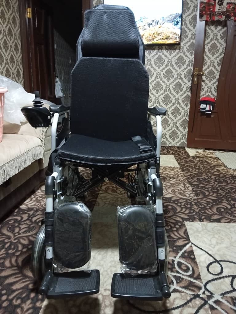 Kengligi: 70 Cm
Balandligi: 125 Cm
Uzun