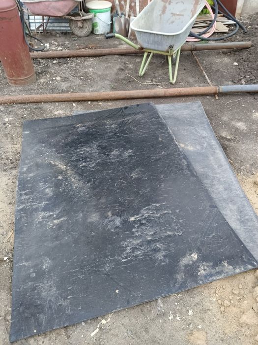 Продам резину размер 1,70*1,20*10