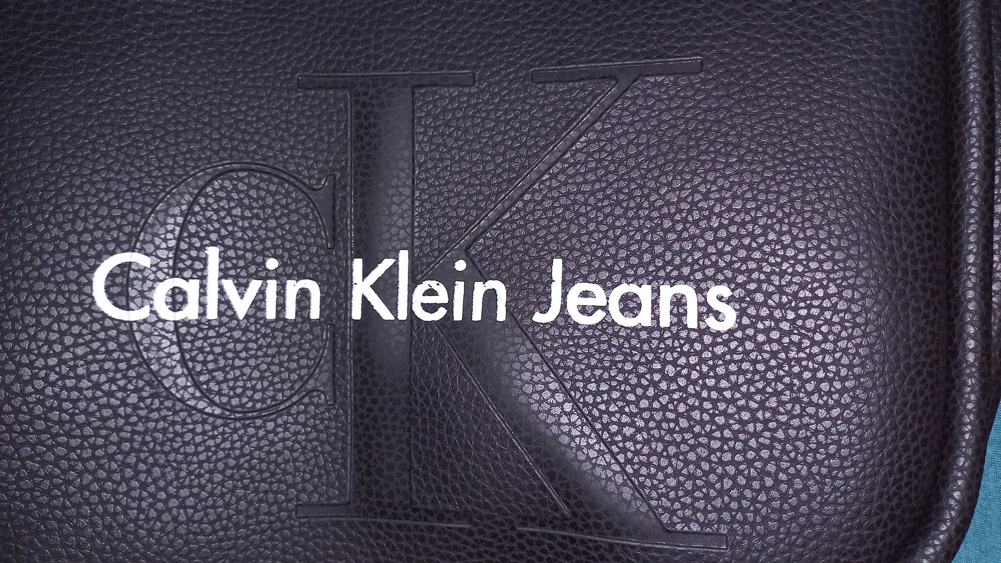 Нова чанта Calvin klein