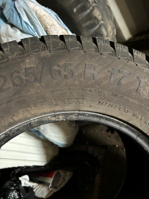 Продам зимнюю и летнюю резины на LC prado