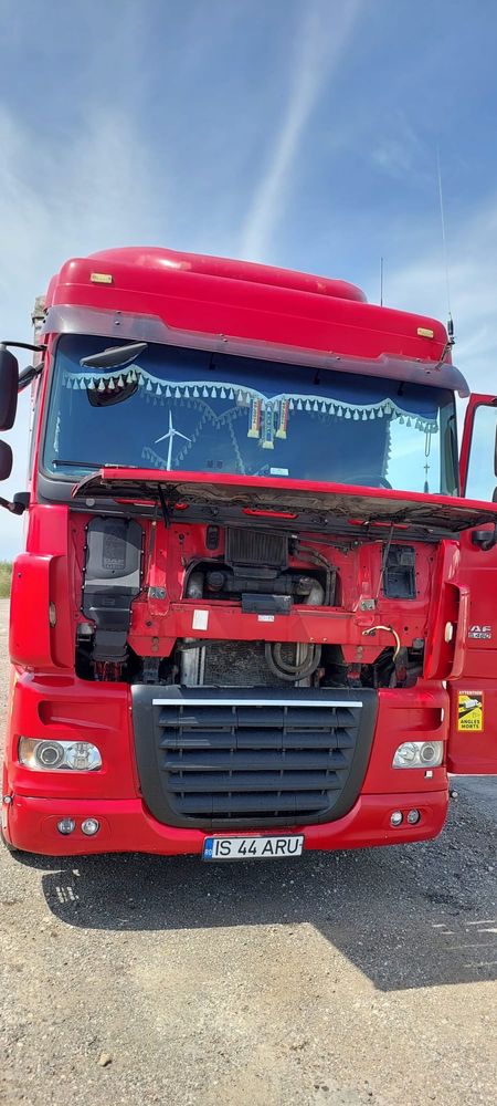 Cap tractor Daf XF 105.460 plus semiremorca Schmitz