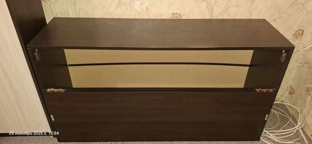 Гардероб двукрилен и ракла