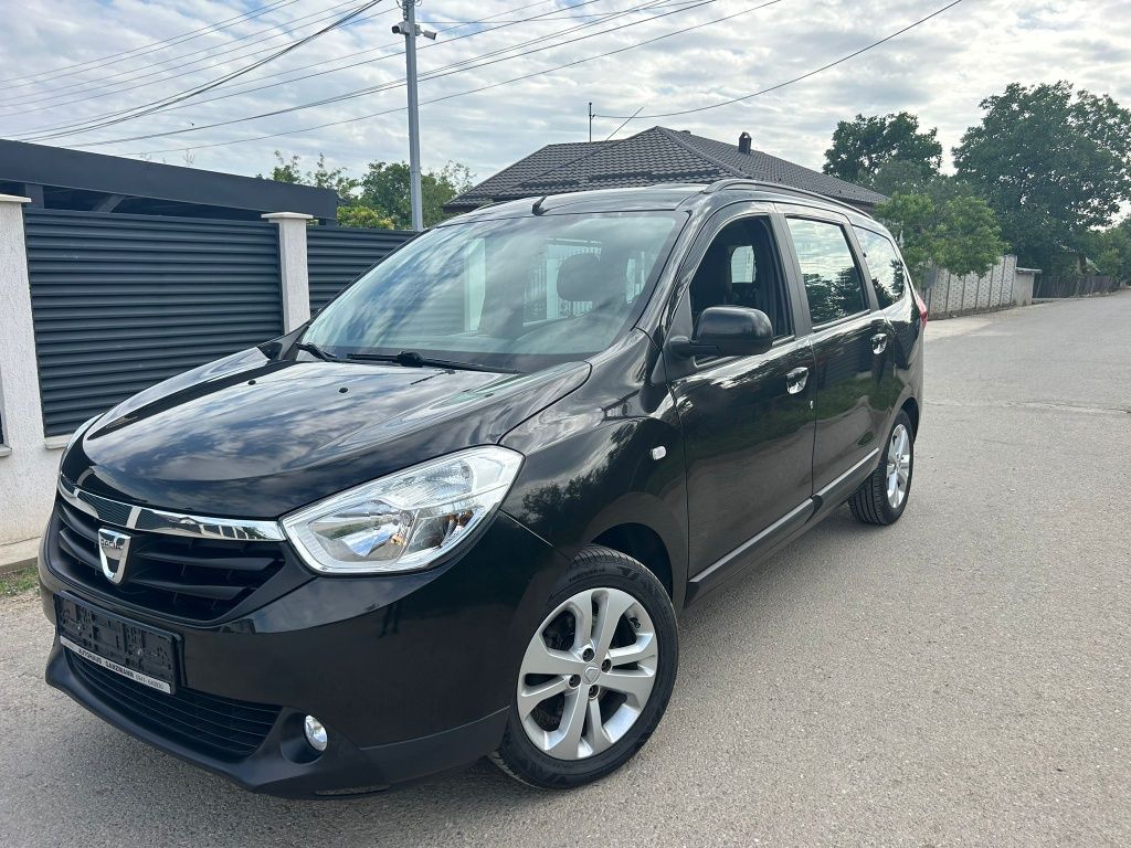 Dacia LODGY  1.2 benzina *navi*senzori*7 locuri