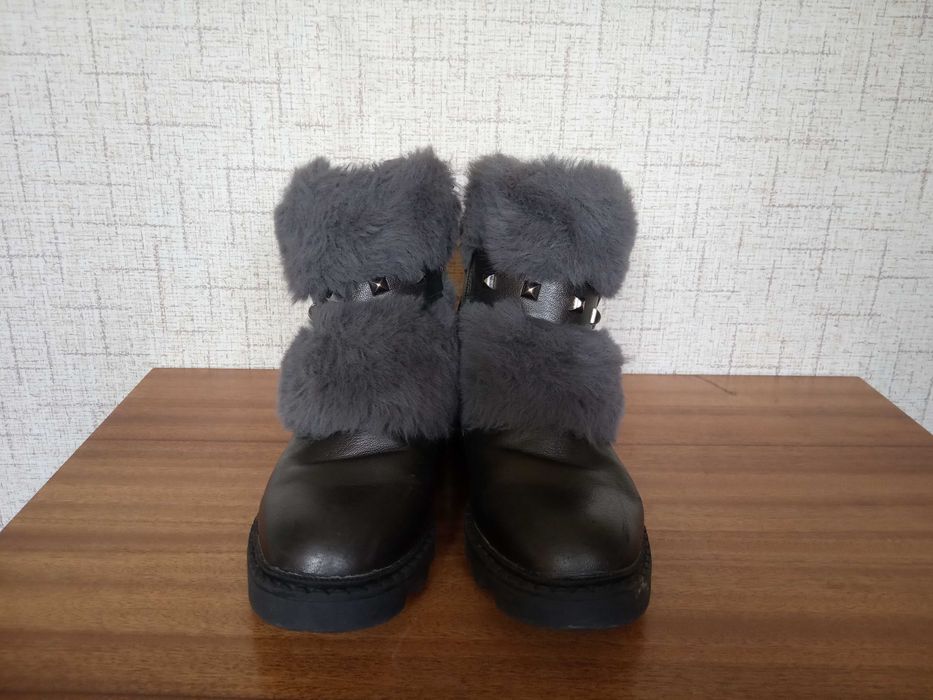 Ботинки для девочки, размер 36.