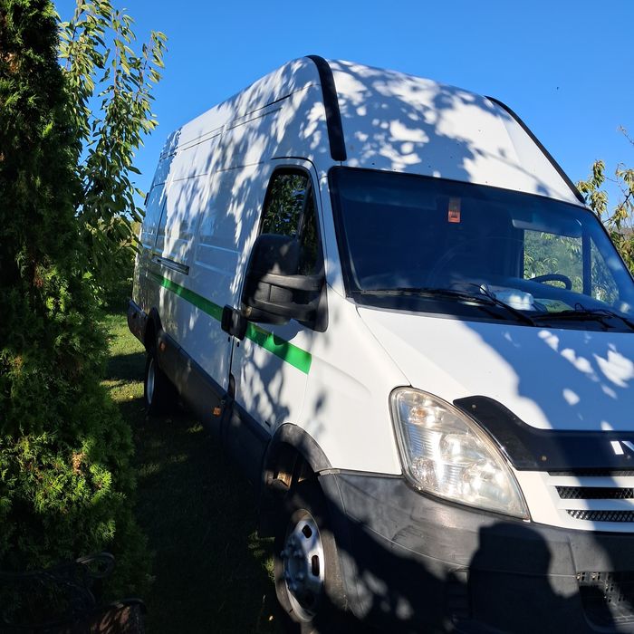 Vând iveco daily 2.3 2007 în stare foarte bună