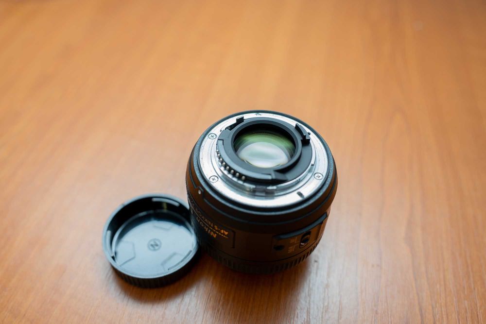 Nikon d7200 + 35mm f1.8 + 18-140mm + accesorii