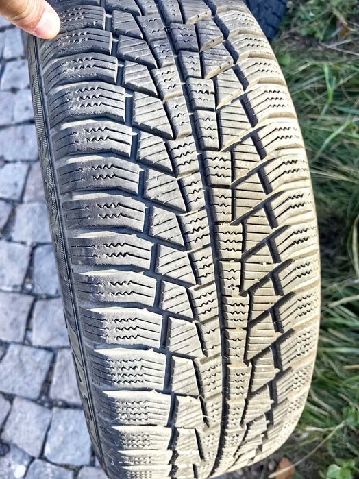 Vand 5 cauciucuri all season Viking (185/60/15) cu  jante pt. Renault