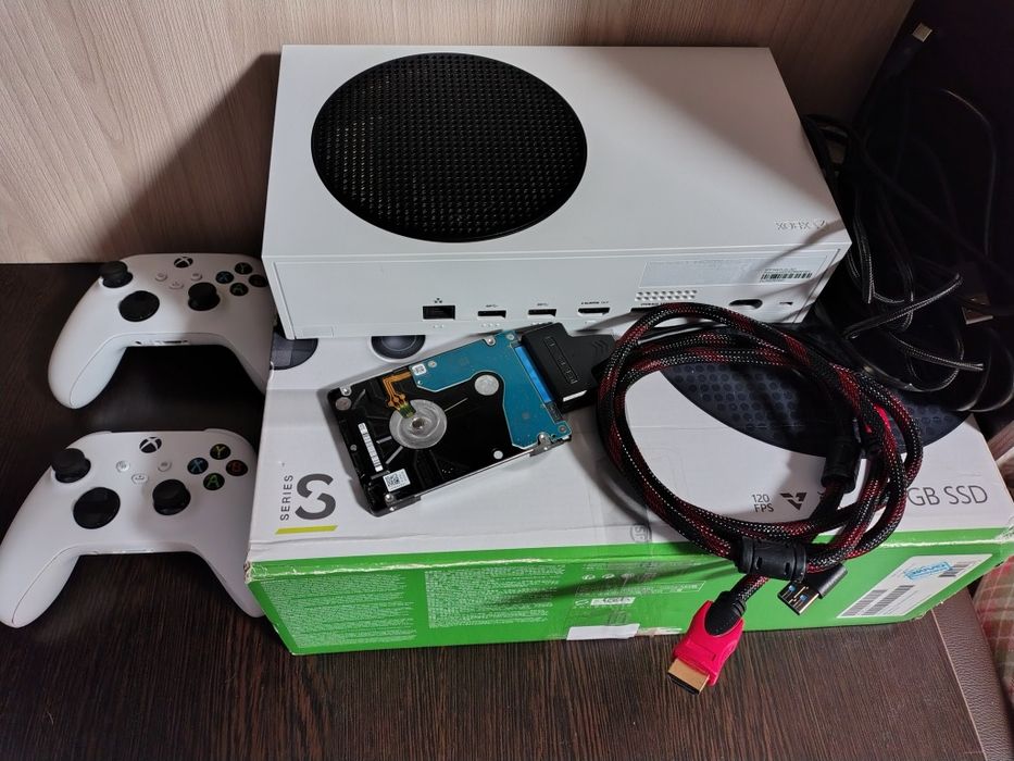 Продам Xbox series S