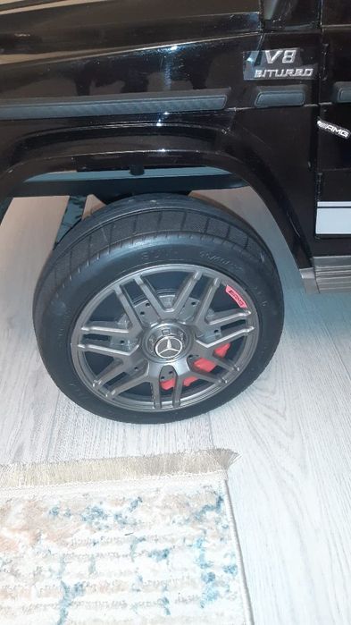 Продам детскую машину