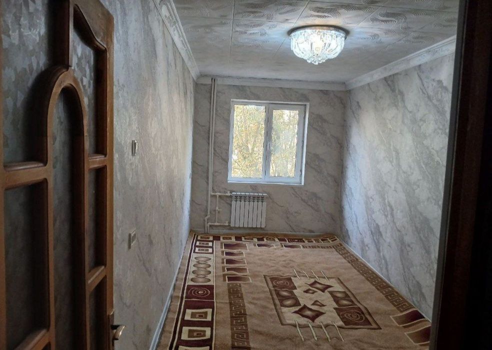 Чирчик шахар
3-микрораён   
#2-хона 2-этаж
Квартира ижарага берилад