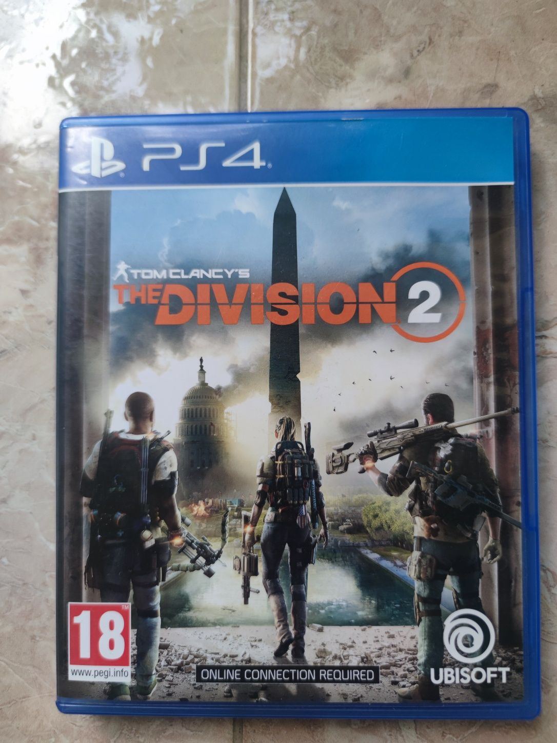 PlayStation 4 Pro 1 TB + 2 контролера + 5 игри + Зарядна станция