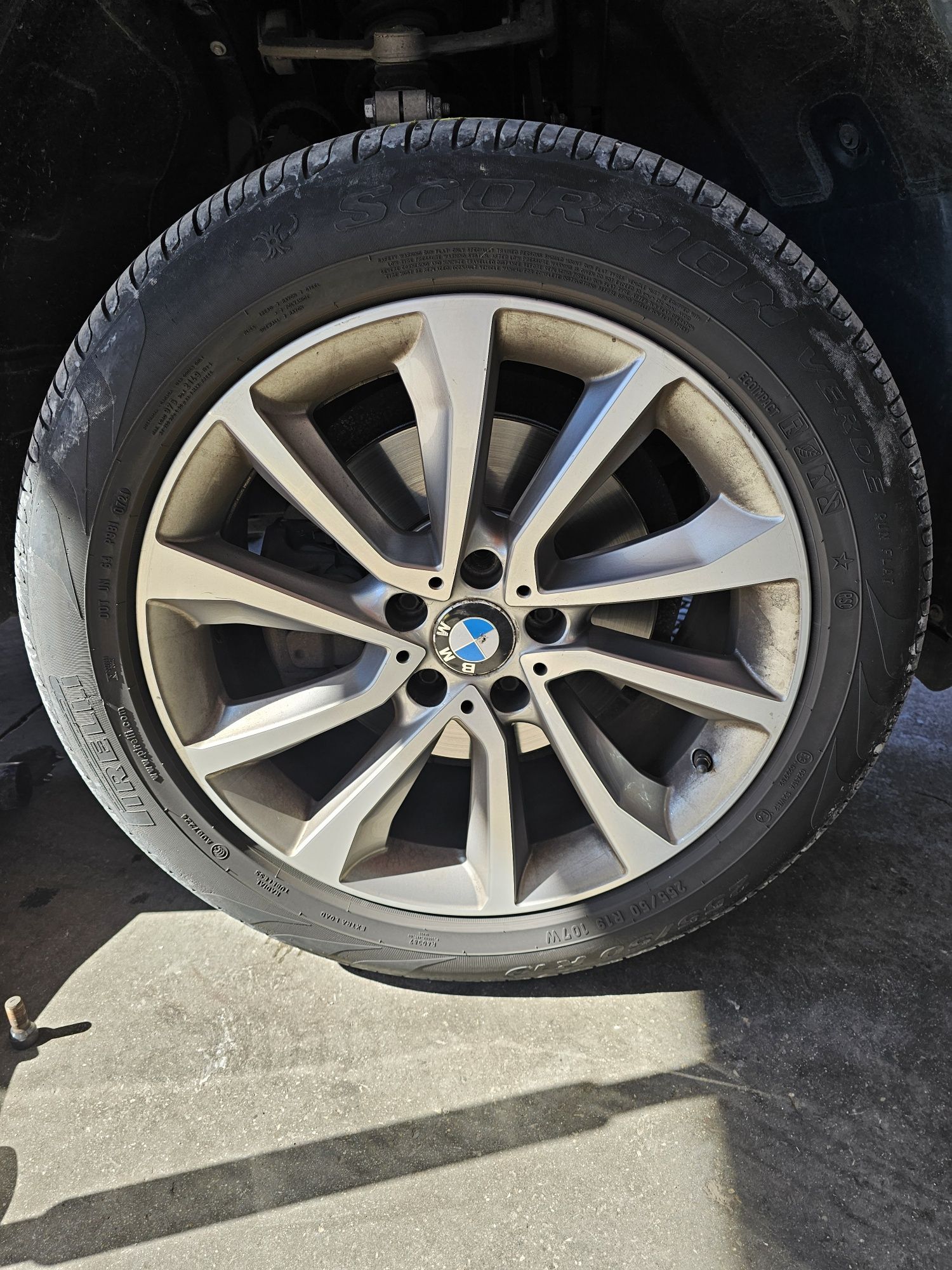 Продавам джанти BMW 19 цола,стил 595,а, оригинални за х5,х6