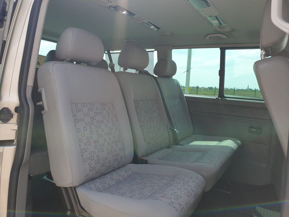 Volksvagen Bus T5 Caravelle 2009, motor 2,5 tdi