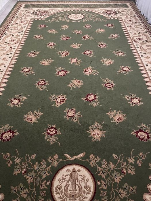 Продается ковер .