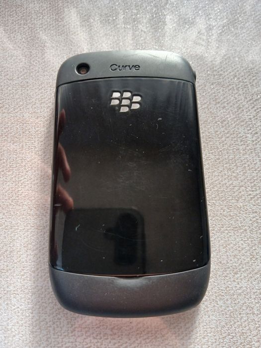 BlackBerry 8520 Sotiladi