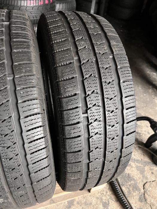 2 anvelope iarna 225/65/16 C , Nexen , DOT 2023 , 6 mm