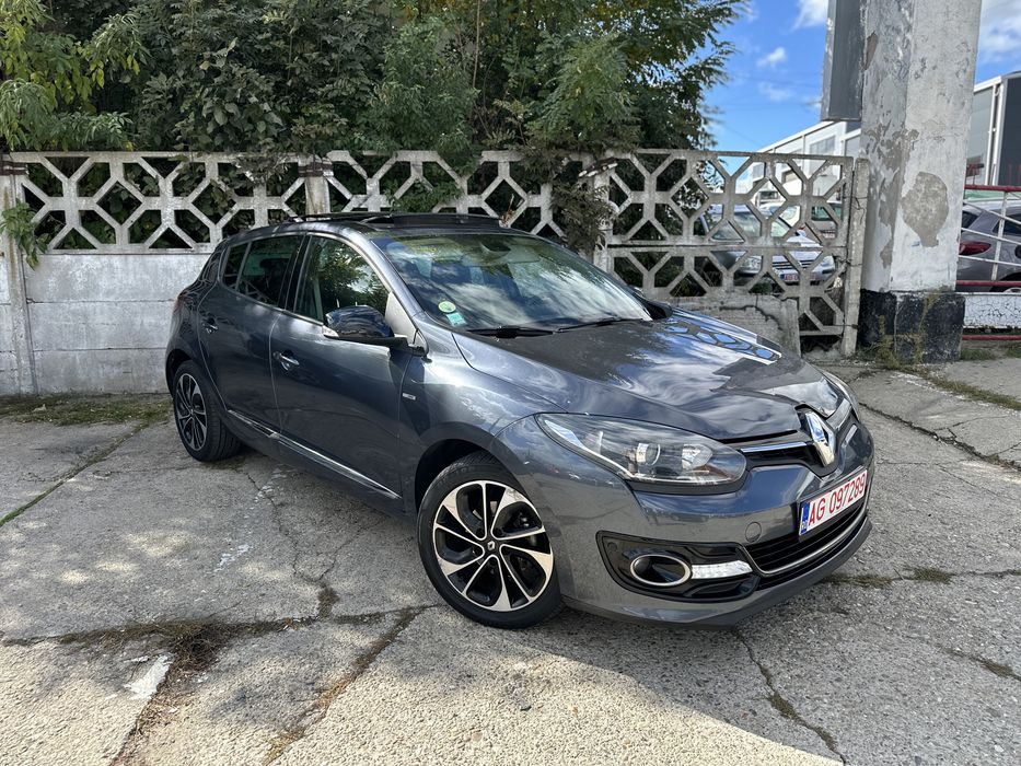 Renault Megane 3 BOSE 2015 1.5 Dci 110cp Panoramic R link