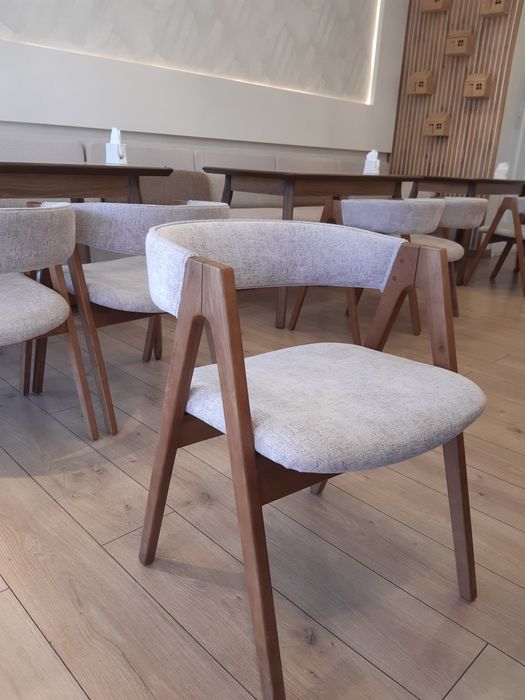 Столы и стуля продаются по штучному