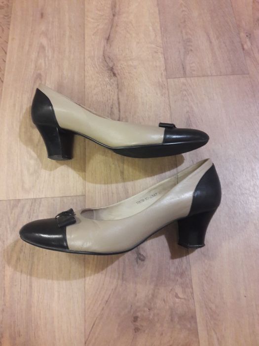 Продаются туфли 39-40 размера