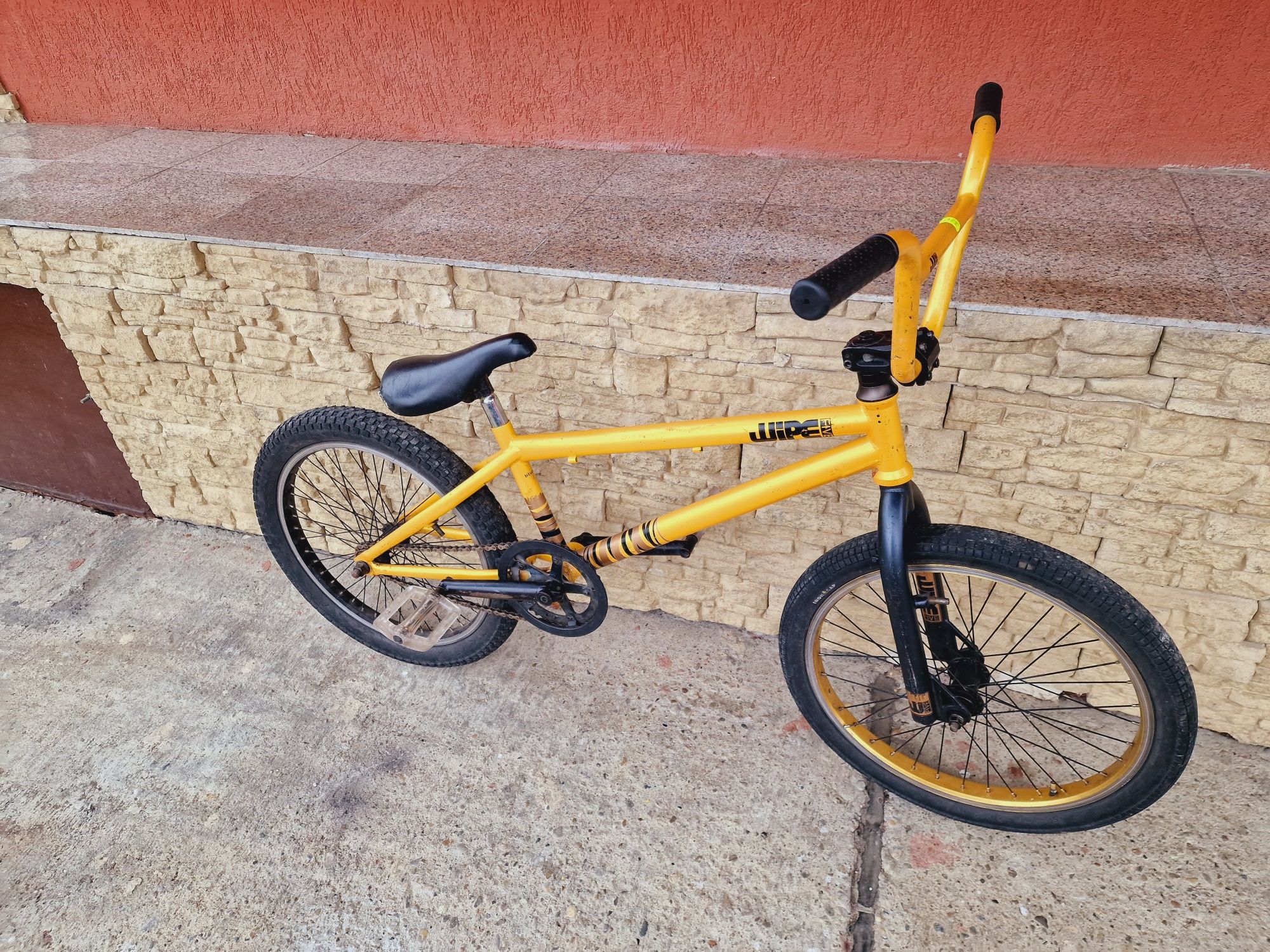 Bicicleta bmx roti 20