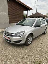 Opel Astra Vând sau schimb cu Opel Vivaro