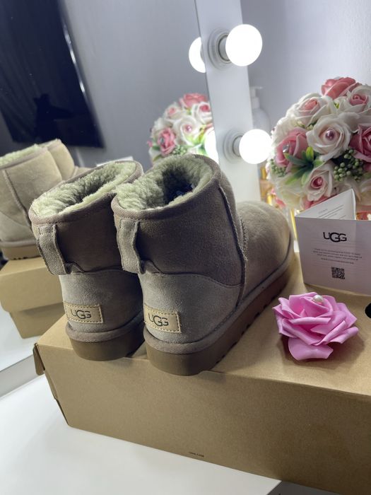 Ugg Classic Mini marime 38