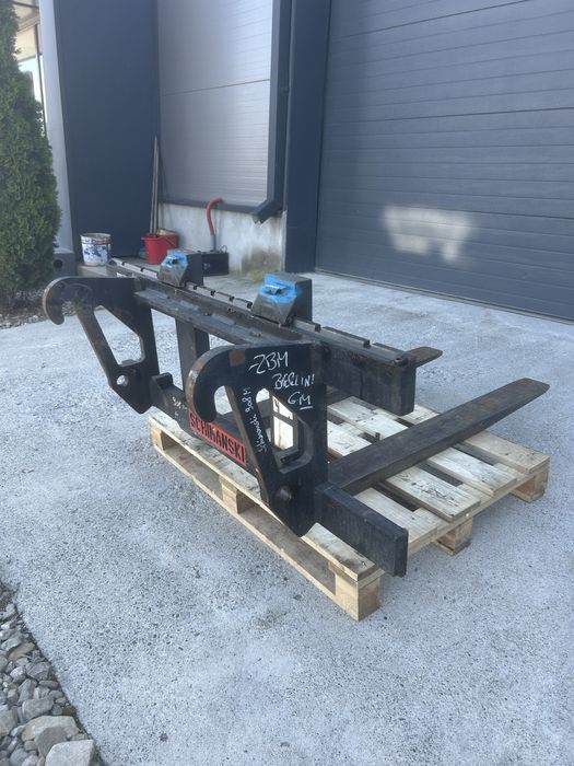 Suporti lame paleti vola Caterpillar volvo jcb Liebher