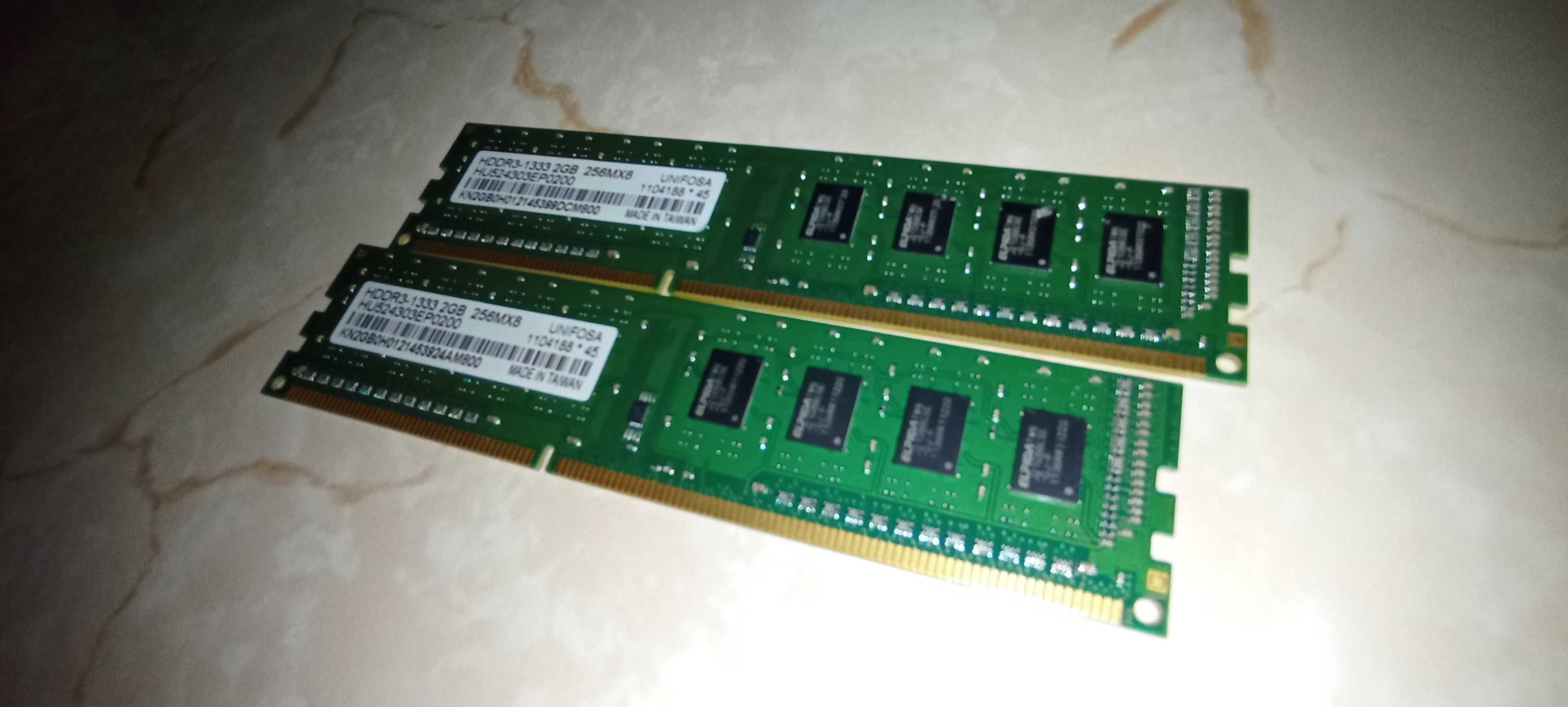 Две плашки DDR3 по 2 GB 256MX8 Unifosa