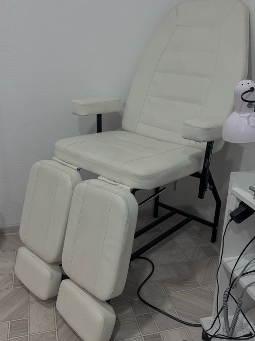 Продам кресло для педикюра