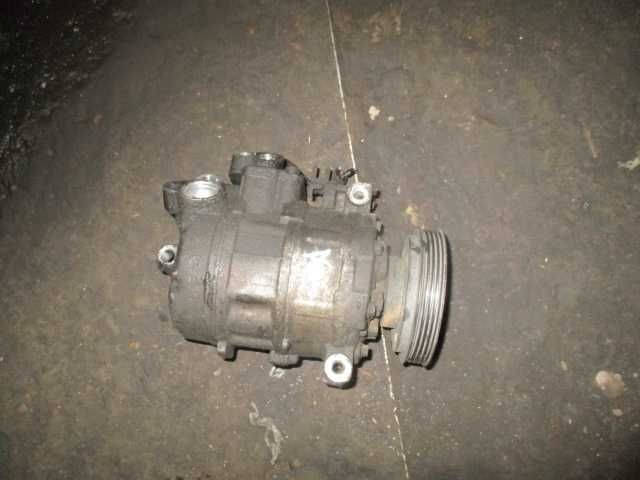 Compresor aer conditionat clima Passat Audi A6 motor 1,9 TDI AWX AVF