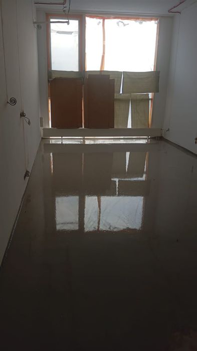 Наливной пол-Ламинат