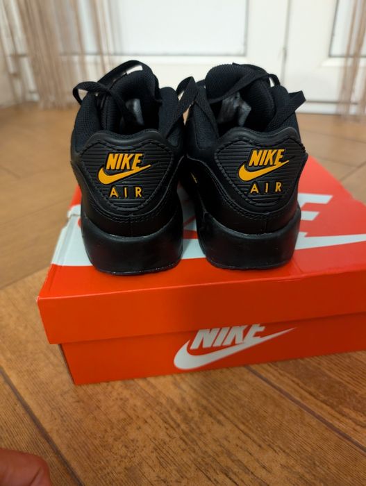Nike Air Max 90 37.5
