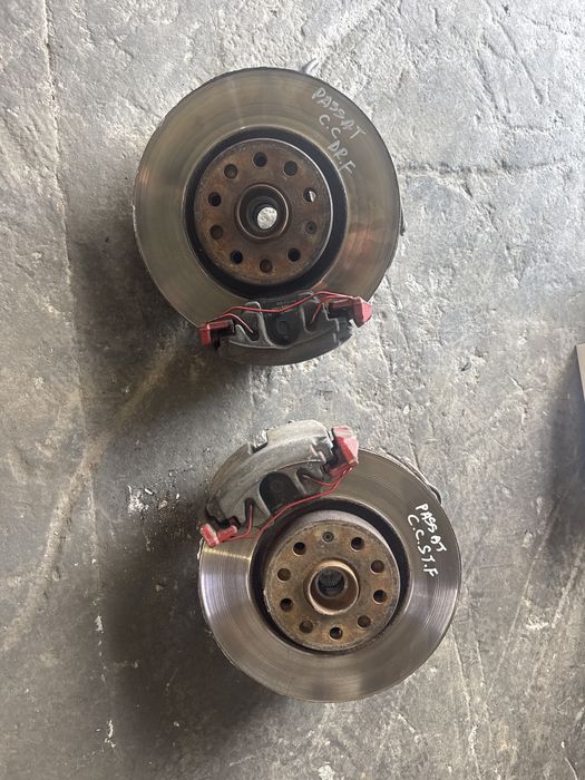 Fuzeta/Jamba/Etriere/Discuri Vw Passat Cc/B7 Stanga/Dreapta