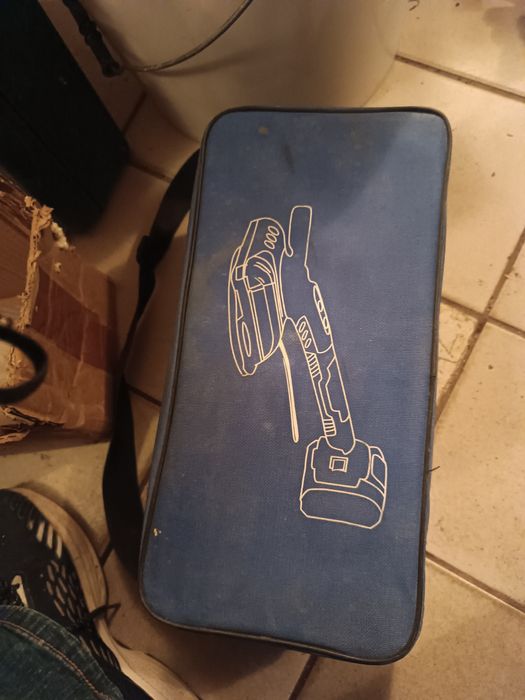 Виброчук за плочки