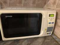 Urgent !!! Cuptor cu microunde Gorenje (pt piese sau se poate repara)