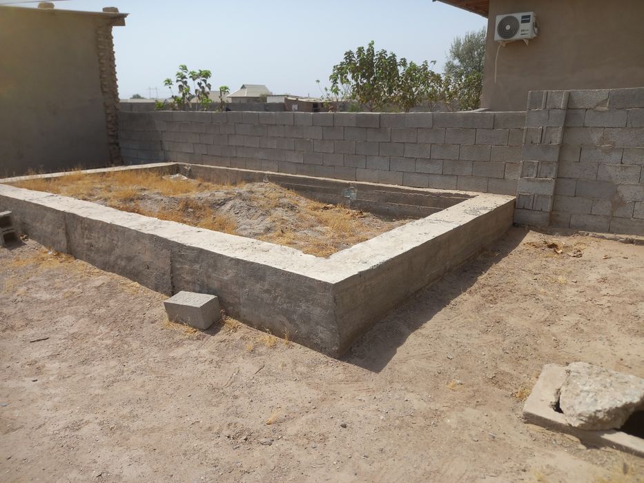 Uy sotiladi 2xona 9sotixli xovli