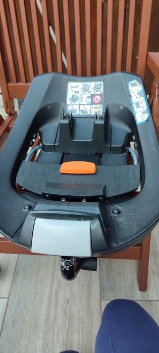 Scoica scaun auto Cybex Gold Aton 4 cu baza isofix