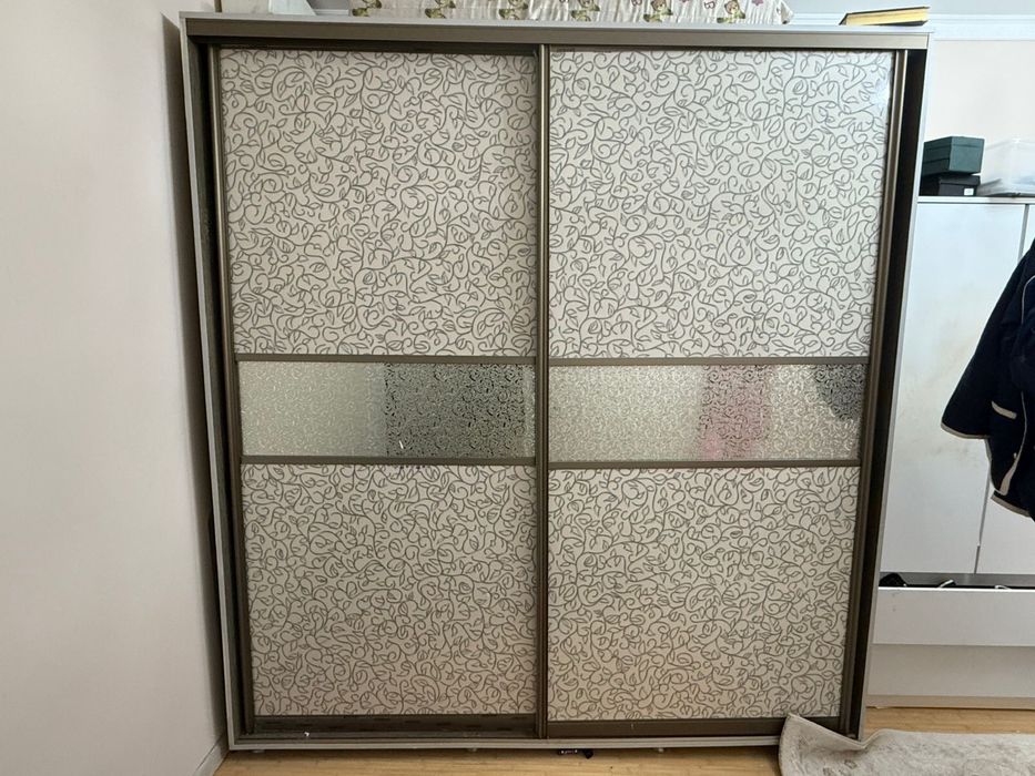 Продам купе шкаф бу