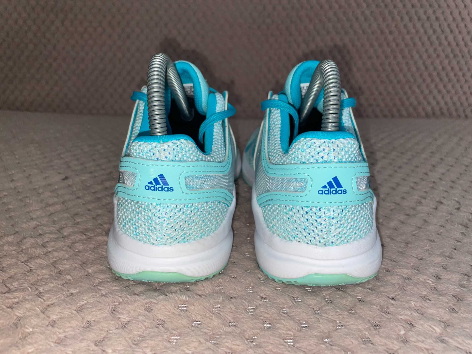 Adidasi ADIDAS nr 38