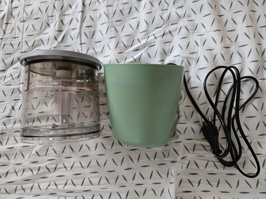 Tocator/blender Silverstone, 260W pentru legume/fructe