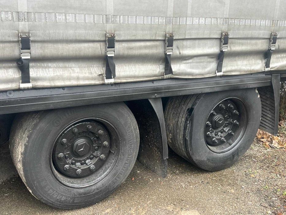 Vând semiremorcă Krone fabricație 2013 revizie totală 4500€