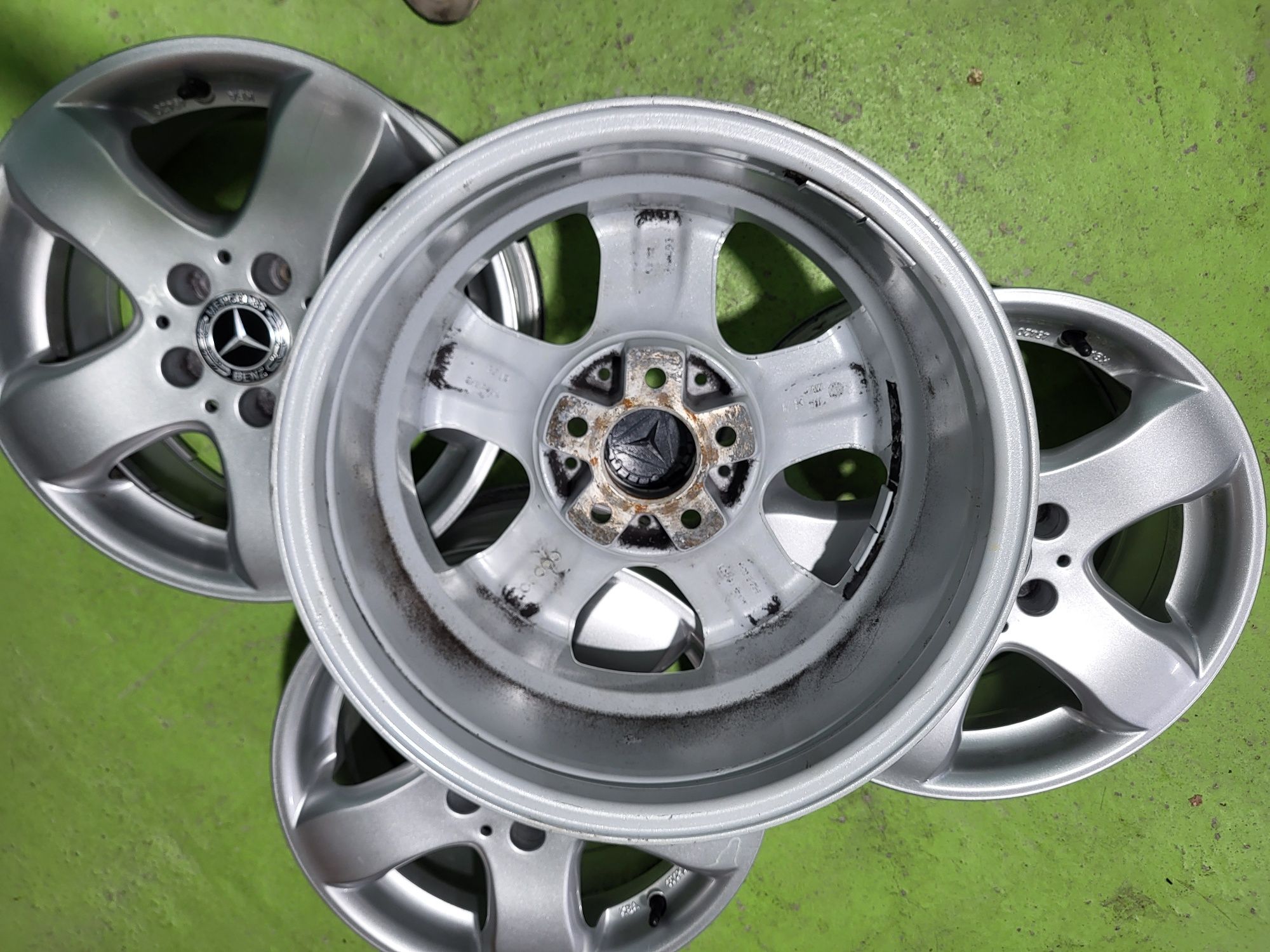 16 5x112 Mercedes E Class W211 W212 C Class W203  W204 Vito Clk 5х112