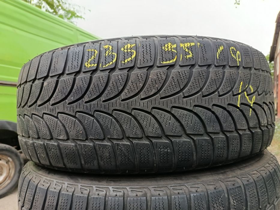 Anvelope MS iarna 235 55 19 bridgestone 2019 5.5mm