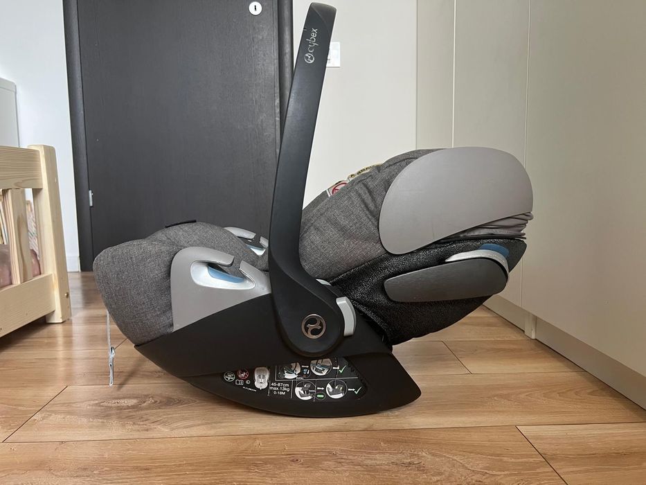 Scoica Cybex Cloud Z i-size Plus + baza Z isofix
