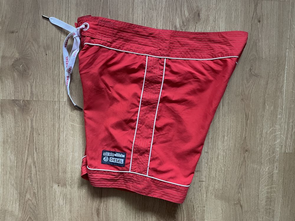 Diesel Red Shorts L